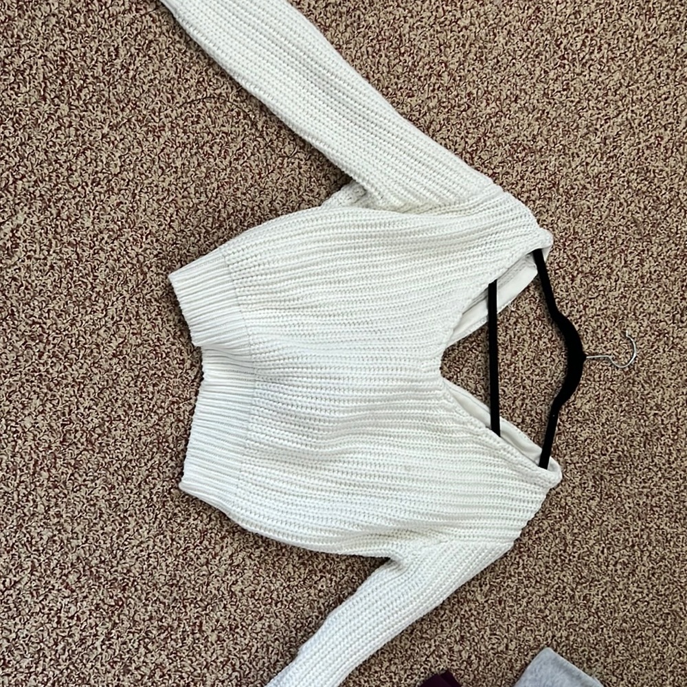 hollister reversible white sweater